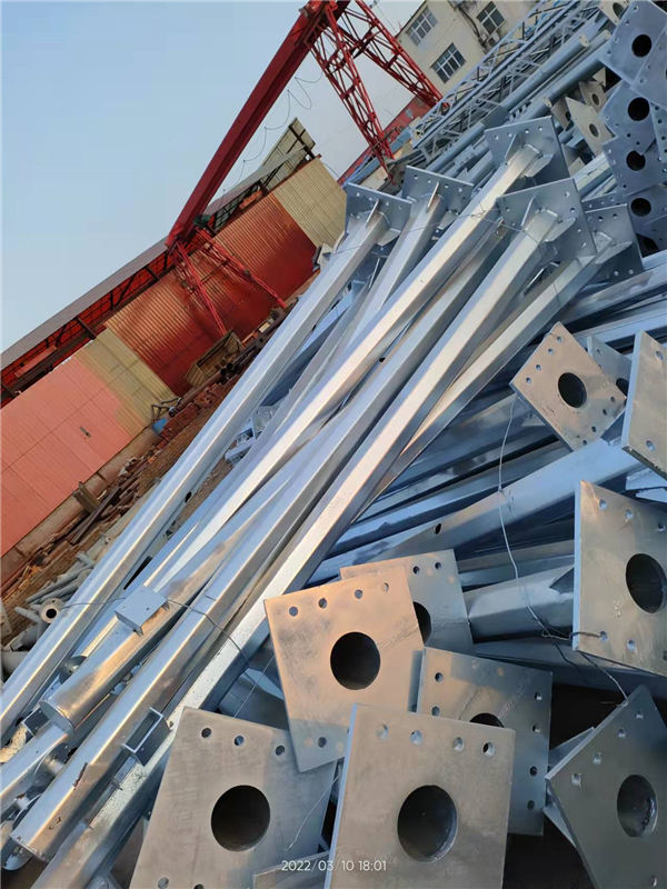 不喷塑监控杆红绿灯杆 (4)