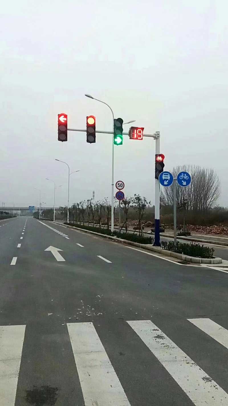 红绿灯杆